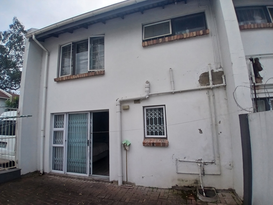2 Bedroom Property for Sale in King Williams Town Central Eastern Cape